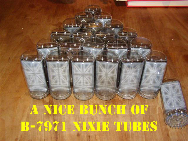 [Obrázek: bunch_of_B-7971_nixie_tubes.JPG]